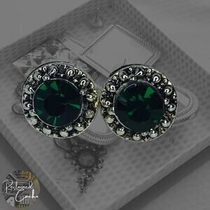 Small Round Green Diamond Stud Earrings